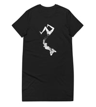 Załaduj obraz do przeglądarki galerii, DIVIDED  T-Shirt Dress