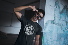 Загрузить изображение в средство просмотра галереи, THE SUMMONING Unisex T-shirt