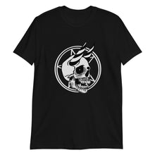 Загрузить изображение в средство просмотра галереи, THE SUMMONING goth halloween black T shirt showing  horned skull and pentagram design in gothic style
